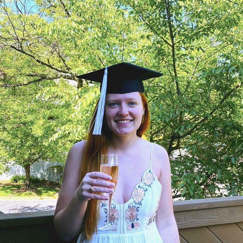 Meet your Posher, Emily
